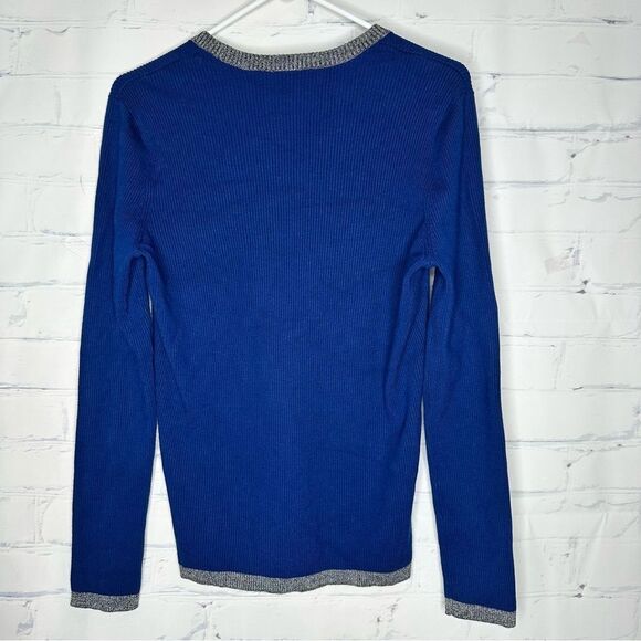 Karl Lagerfeld small/medium sweater - Picture 4 of 4